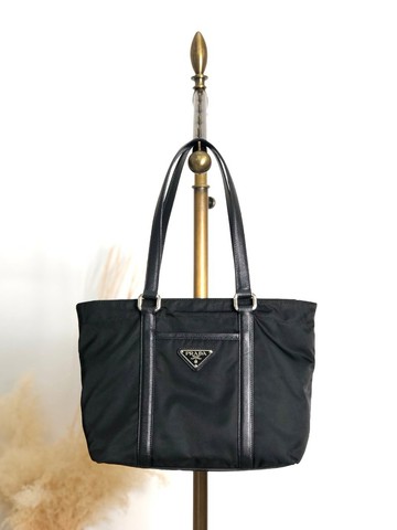 【日本直送 名牌中古包】PRADA 普拉達 手提包 黑色 三角 Logo 尼龍 托特包 vintage 古著 tgzvbu