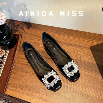 羊皮版~法式氣質方頭單鞋女淺口2025新款春季黑色平底溫柔晚晚鞋