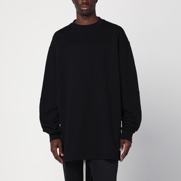 Black Tommy T sweatshirt