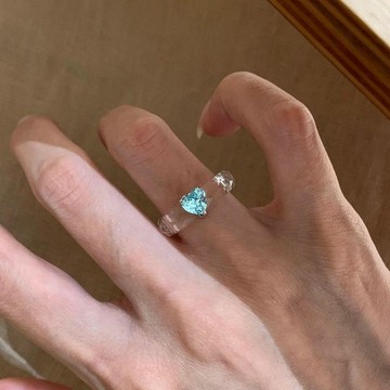 🎆限時下訂🎆🎆限時下訂🎆海洋之心~蓝色爱心透明戒指女轻奢高级感小众设计感指环 戒指 情侶戒指 戒指 情侶戒指