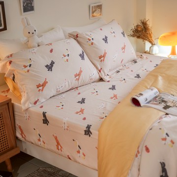 棉床本舖｜插畫聯名x貓貓魚 ❱ 60s萊賽爾天絲™-床包+兩用被 - Q4加大床包+兩用被組/含枕套