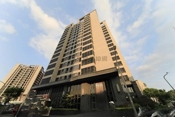 百達君品~瑞隆商圈二房平車美宅｜高雄市前鎮區籬仔內路