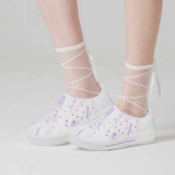 【北歐極光系列】moz 瑞典 駝鹿 雙色洞洞餅乾水鞋 (白/紫標)-附鞋扣