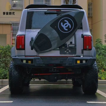 沖浪板 尾門沖浪板 坦克300專用尾門沖浪板裝飾北京BJ40沖浪板替換備胎牧馬人沖浪板 八折減免 特價出 可開發票