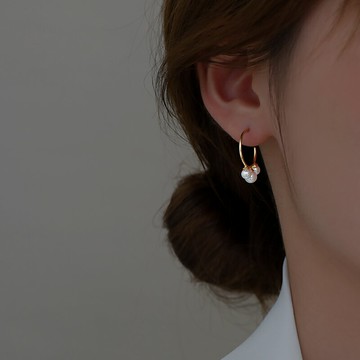 925純銀珍珠母貝耳環女2021年新款潮夏季ins2022年耳釘顯臉小耳飾