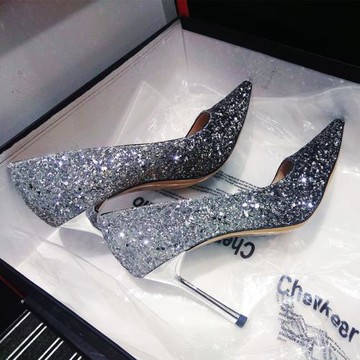 婚鞋女2024新款宴會尖頭細跟高跟鞋銀色亮片水晶鞋伴娘新娘鞋禮服