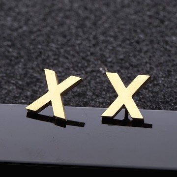 B551 英文X 金色耳環 鈦鋼 抗過敏 鋼針 現貨實拍 不生鏽 簡約 中性款 韓國 韓國明星款 針式耳環 男生耳環