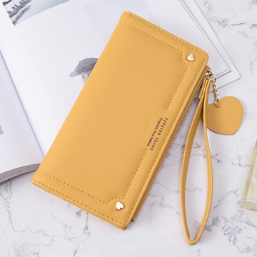 AmaZing 小桃心吊飾超多卡位兩折單色長夾(3色任選)