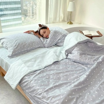 【SAVAMUNT賽芙嫚】四件床包組 奧地利蘭精天絲™莫代爾  天絲鋪棉兩用被組  灰點點(標準雙人/加大雙人/特大雙人)-廠商直送