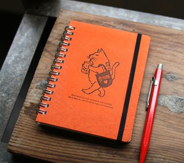 【預購】2026 A6 附行事曆活頁筆記本 風神雷神 螢光粉