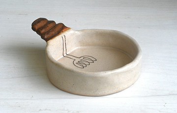 用於 Ajillo 的 Cocotte 盤，帶裸燈泡，耐熱且烤箱安全