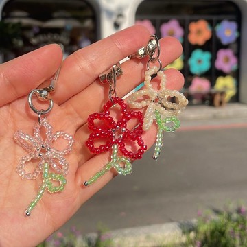 Lily Valley 朵朵小花 | 串珠吊飾