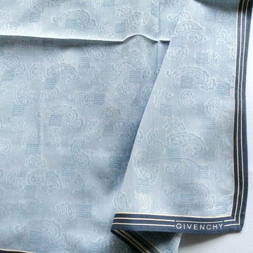 Givenchy 古董絲巾 佩斯利圖案 圖案 禮物首選 19 x 18 英吋