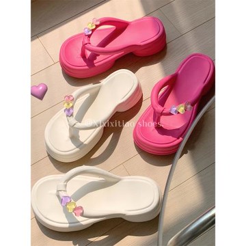 細細條 甜美仙女風愛心人字拖夏季海邊度假防滑厚底夾腳沙灘鞋女