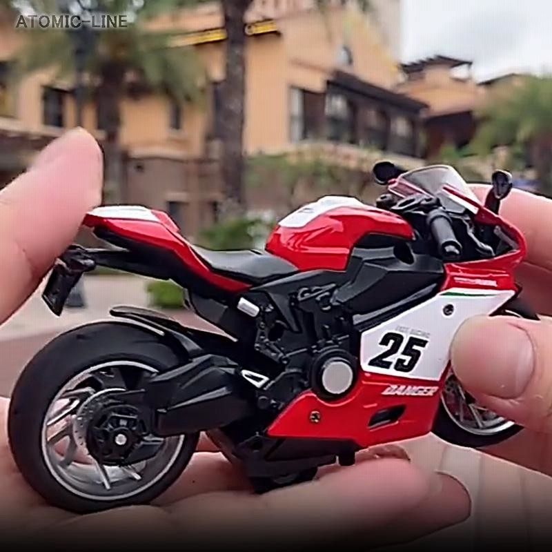 完成品 2色選択 バイク 1/12スケール ドゥカティ ミニカー DUCATI V4S 合金 ミニチュア オートバイ 可動 レッド サウンド ライト G981