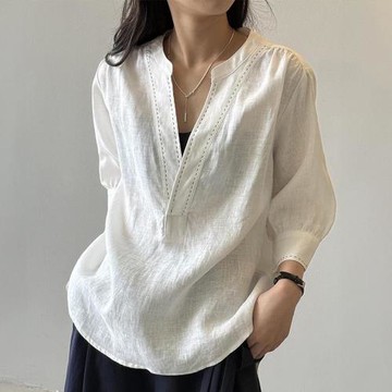 【LANNI 藍尼】★V領透氣五分袖上衣(女上衣/休閒/短袖/T恤)