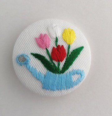 繽紛鬱金香刺繡胸針或刺繡髮圈