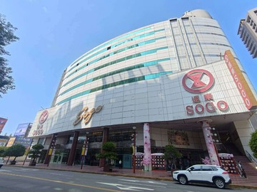 稀有釋出海華SOGO商圈金店面+車位｜桃園市中壢區九和三街
