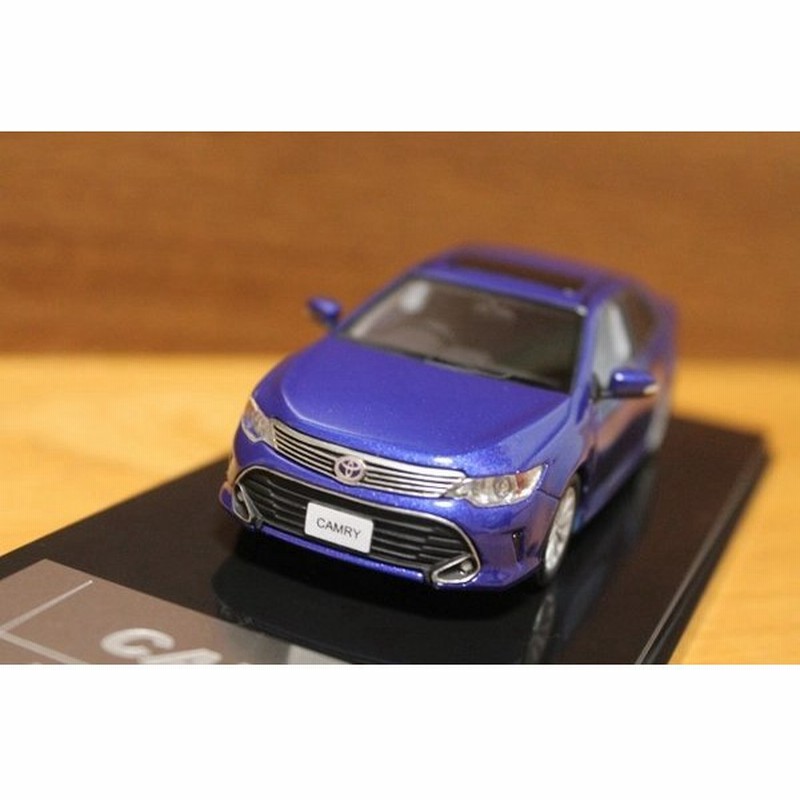 WIT'S 1/43 トヨタ カムリ ハイブリッド レザーパッケージ ブルー WIT'S 1/43 トヨタ カムリ ハイブリッド レザーパッケージ ブルー