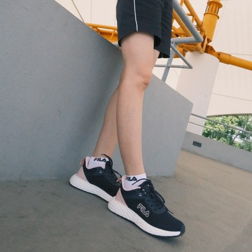FILA 女慢跑鞋-丈青 5-J027Z-005