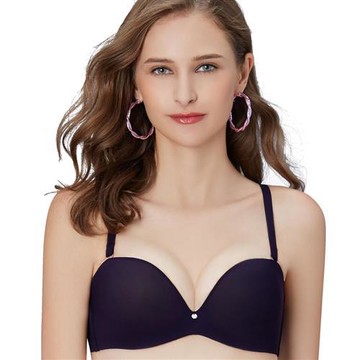 【Swear 思薇爾】 嗨Q Bra系列B-E罩1/2罩素面無痕模杯包覆內衣(紫鐵黑)