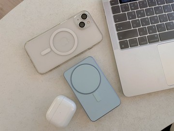 BEZALEL 倍加能Prelude SE MagSafe 立架式磁吸無線行動電源 棉花糖藍 現貨 快充 手機支架