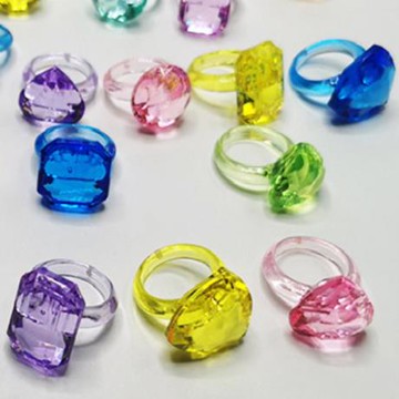 戒指兒童亞克力戒指仿水晶愛心玩具女孩手飾幼兒園小禮物寶石鉆石