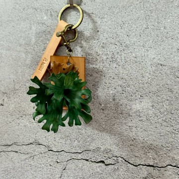 皮革製 深綠鹿角蕨吊飾_送禮/收藏