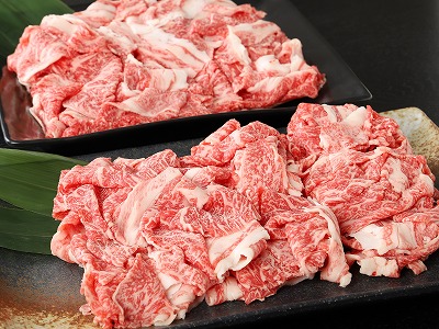 ＜宮崎牛バラ肉切落しすき焼き用1kg(500g×2パック)A4等級以上＞ K16_0005_1