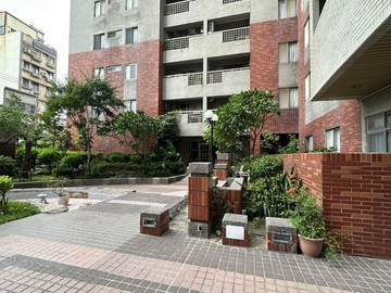 專任光華優仕貴閣4大房平車美廈｜新竹市北區光華二街