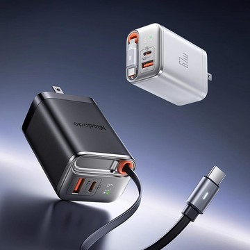 LQ CH411 FreeGo系列Type-C伸縮線GaN氮化鎵1A1C充電器67W 黑色