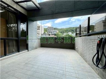 捷運大露台三房+車位-住商江先生｜台北市北投區溫泉路