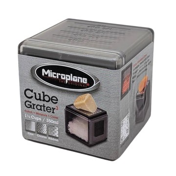 [5美國直購少量現貨] Microplane 34002 灰色 方塊型 刨刀 刨絲器 細齒/小片/粗齒 3用 350ml 附收納盒 (CB2)098399349022