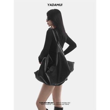 餃子包女式2024新款單肩包小眾設計高級感通勤百搭女生大容量輕奢