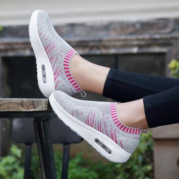 春季一腳蹬搖搖鞋子女2024新款北京老布鞋厚底休閑運動鞋旅游單鞋