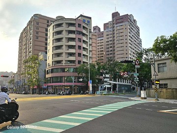 大順輕軌站建工商圈生活王牌電梯四房!｜高雄市三民區大順二路