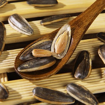 【台灣上青】水煮瓜子500克焦糖、核桃、奶香、桂圓紅棗