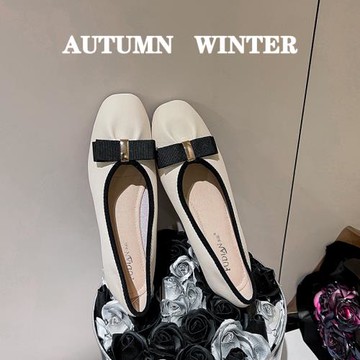 法式小香風氣質單鞋女平底2025新款秋冬鞋子白色軟底淺口晚晚瓢鞋