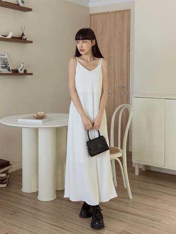 唯美光澤流線細肩長洋