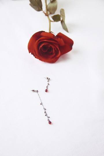 YELU珠寶石榴石純銀耳環