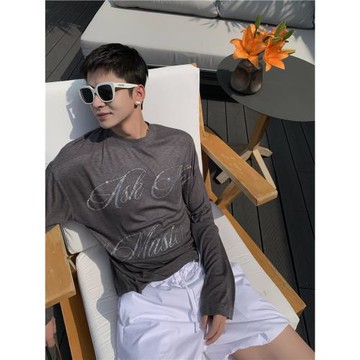 ESC MAN STUDIO/自制 衣柜里必不可少的一件慵懶風燙鉆長袖T恤