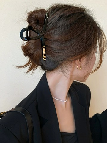 發夾女2024新款高端發量多八字抓夾韓系后腦勺盤發字母鯊魚夾發卡