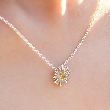 Daisy Necklace 雛菊花黃色藍寶石純銀項鍊  生日 禮物 送禮推薦