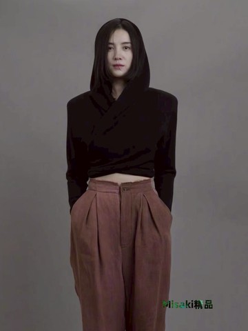 Blackgirl【極簡主義】明星同款打底衫高彈力設計百搭顯瘦長袖女-Misaki精品