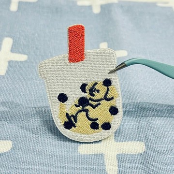 夜市狗狗  珍珠奶茶