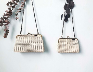 白線條簍空編織 口金包 手拿包 側背包 肩背包 隨身包 編織包