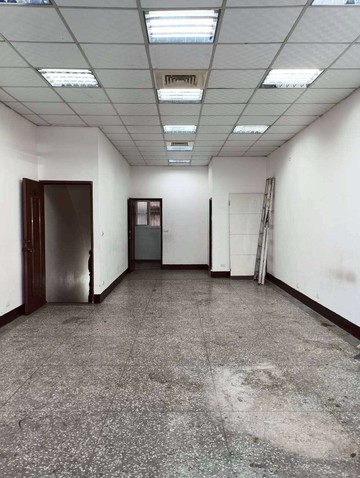 專委/鶯歌㊣中山路住商用超大地坪邊間透天｜新北市鶯歌區中山路