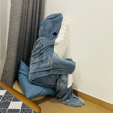 臺灣出貨+免運沙雕鯊魚睡袋 卡通動物連體睡衣冬法蘭絨 社牛好裝備 社恐防護罩
