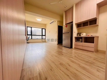 曾冠軍[一品八方] 輕屋齡樹梢三房車位｜新竹市北區港北二街