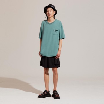 不可退換 /涼感蓋袋繩結圓領上衣-山艾綠